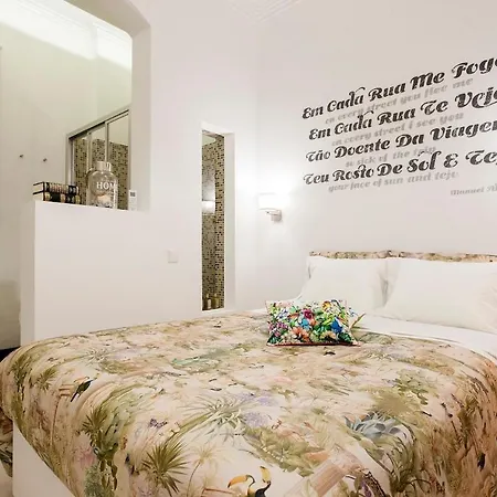 Ginjinha House - 4 - Bairro Alto - With Ac By Lisbeyond 3* Lisboa